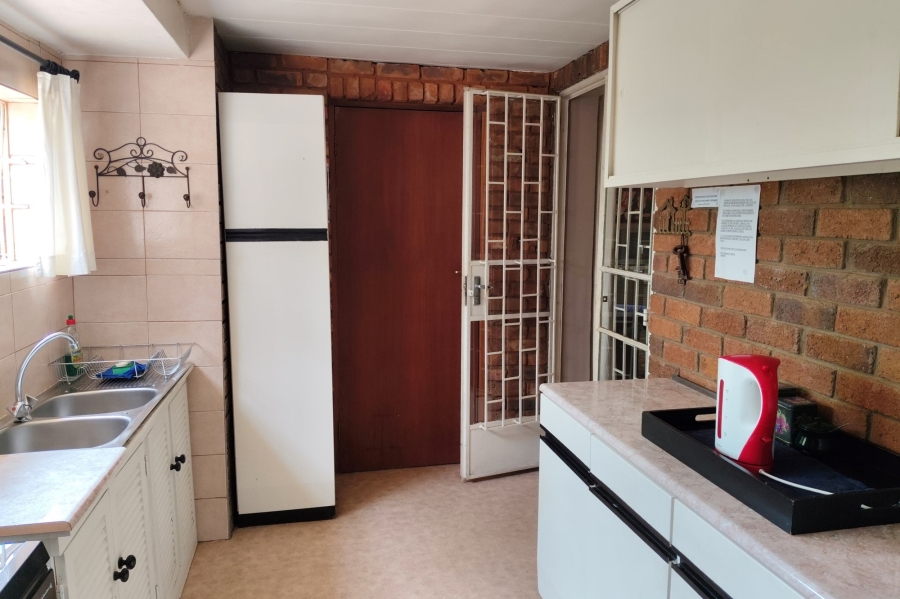 Commercial Property for Sale in Hartbeespoort Rural North West